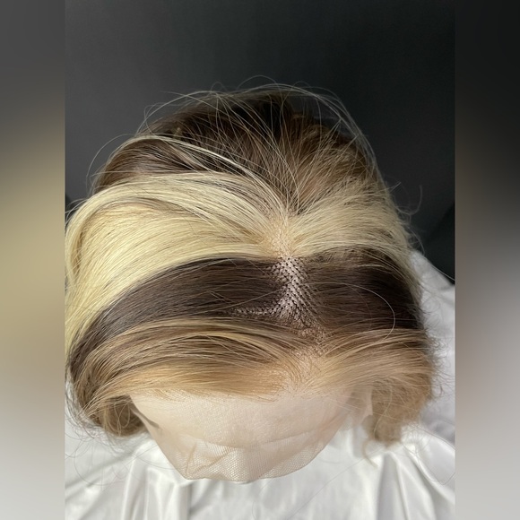 Chelsey Smith Crowns Lace Front Synthetic Wig Cassidy Luxe 2.0 Petite Cap CSC - Picture 4 of 16